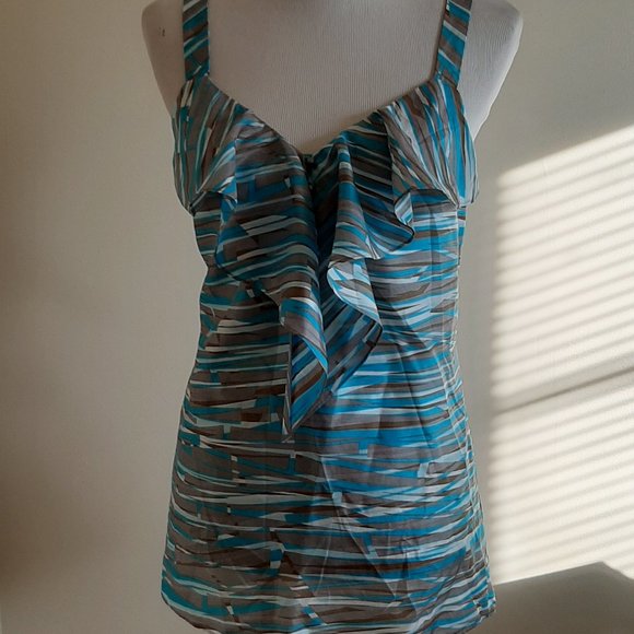 Banana Republic Tops - Banana Republic Tank Style Top